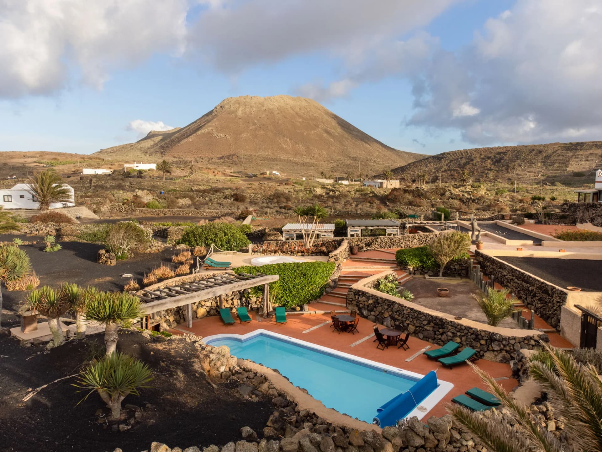 Finca La Corona pool view