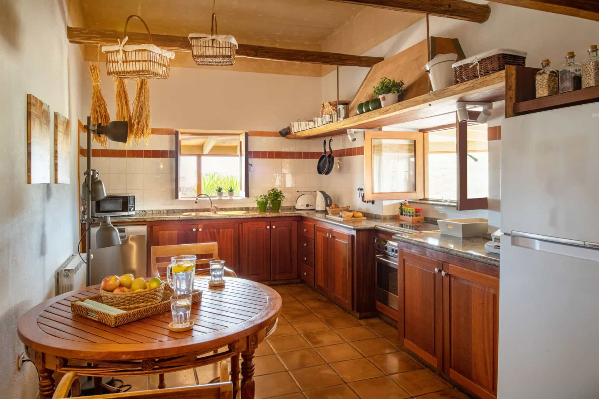 Amanecer, Finca La Corona, Lanzarote - Kitchen