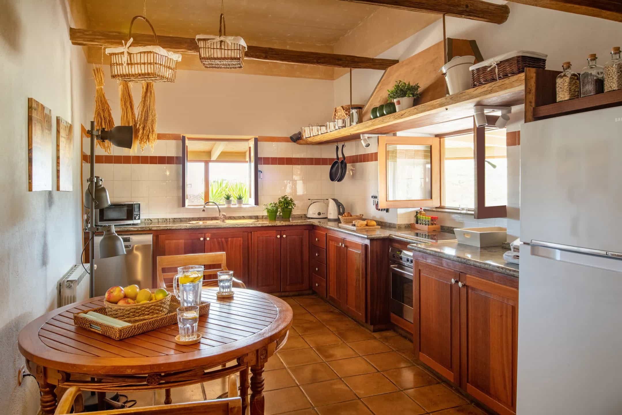 Amanecer, Finca La Corona, Lanzarote - Kitchen